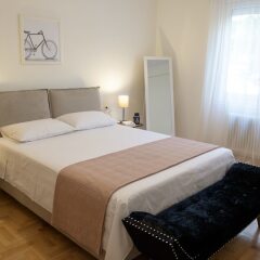 Отель 3BD Mansion Apartment in Kolonaki Греция, Афины - отзывы, цены и фото номеров - забронировать отель 3BD Mansion Apartment in Kolonaki онлайн комната для гостей