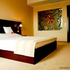 Royal Classic Hotel сейф в номере
