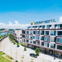 Sun Bay Hotel пляж