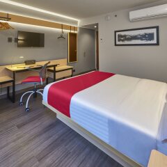 Отель City Express La Raza Мехико удобства в номере