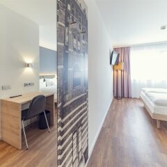 Отель Roomz Vienna Gasometer Вена удобства в номере фото 2