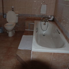 Biblica Guest House in Nairobi, Kenya from 110$, photos, reviews - zenhotels.com bathroom