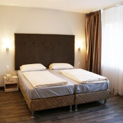 Отель Bahn-Hotel Германия, Дюссельдорф - 3 отзыва об отеле, цены и фото номеров - забронировать отель Bahn-Hotel онлайн комната для гостей фото 5