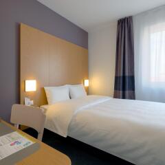 B & B Hotel Prague City комната для гостей фото 7