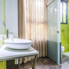 Hotel AACR Monteolivos ванная