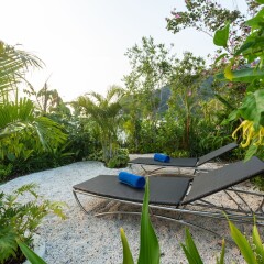 Oakwood Hotel Journeyhub Phuket Патонг парковка