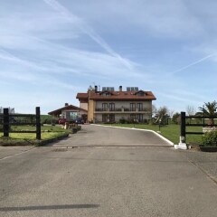Отель Rancho Santa Gerónima Рибамонтан-аль-Мар парковка
