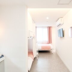 ORBIT Cafe & Guesthouse - Hostel интерьер отеля