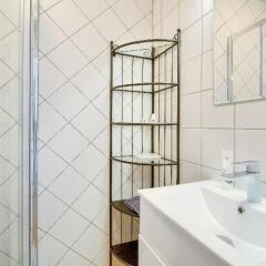 Отель Studio Warszawa Old Town - Yes Apartments Польша, Варшава - отзывы, цены и фото номеров - забронировать отель Studio Warszawa Old Town - Yes Apartments онлайн ванная