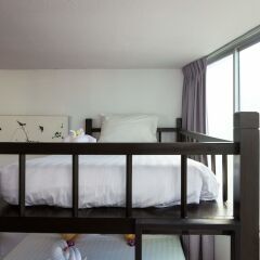 On Hotel Phuket развлечения