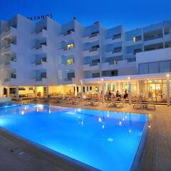 Отель Okeanos Beach Boutique Айя-Напа бассейн фото 3