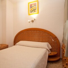 Апартаменты Torremolinos Malaga 101612 1 Bedroom Apartment By Mo Rentals Торремолинос комната для гостей фото 2