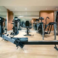 Отель Mercure London Heathrow Hotel Великобритания, Лондон - отзывы, цены и фото номеров - забронировать отель Mercure London Heathrow Hotel онлайн фитнесс-зал фото 4
