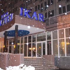 Hotel Ikar бассейн