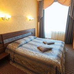 Гостиница Аврора 3* Стандартный номер с двуспальной кроватью фото 12