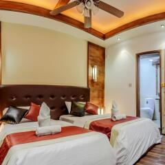 Отель Eureka Airport Inn комната для гостей