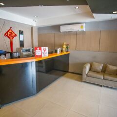 Отель Nida Rooms Yanawa Sathorn City Walk Бангкок интерьер отеля