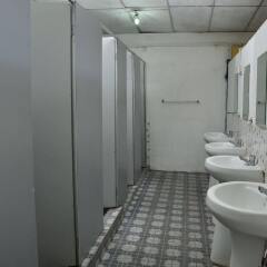 Отель City Motel Шри-Ланка, Коломбо - отзывы, цены и фото номеров - забронировать отель City Motel онлайн ванная