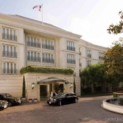 Отель The Peninsula Beverly Hills парковка