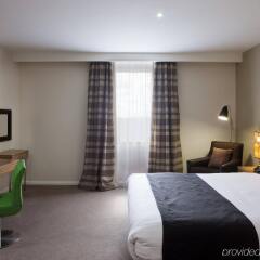 Отель Holiday Inn Stevenage комната для гостей фото 4