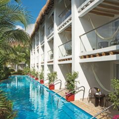 Отель Secrets Aura Cozumel - All Inclusive спортивное сооружение