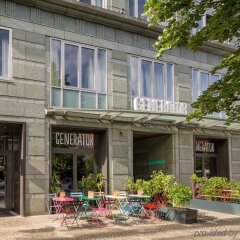 Отель Generator Berlin Mitte Берлин бассейн