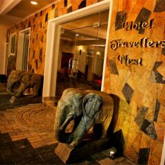 Hotel Travellers Nest интерьер отеля