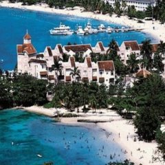Отель Fishermans Point Apartments Ямайка, Очо-Риос - отзывы, цены и фото номеров - забронировать отель Fishermans Point Apartments онлайн пляж
