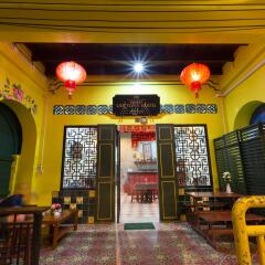 Отель Phuket Old Town Hostel Таиланд, Пхукет - отзывы, цены и фото номеров - забронировать отель Phuket Old Town Hostel онлайн развлечения