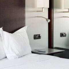 AC Hotel Zizur Mayor by Marriott сейф в номере