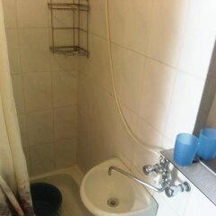Гостиница Malinkin Grad Guest House в Анапе отзывы, цены и фото номеров - забронировать гостиницу Malinkin Grad Guest House онлайн Анапа ванная