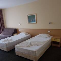 Kalofer Hotel Солнечный берег комната для гостей