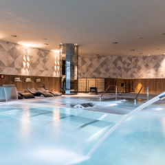 Sofia Hotel бассейн