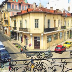 Отель Hostel N1 in Sofia Болгария, София - отзывы, цены и фото номеров - забронировать отель Hostel N1 in Sofia онлайн балкон