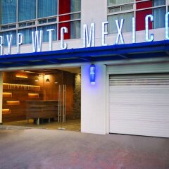 TRYP by Wyndham Mexico City World Trade Center Area Hotel парковка