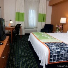 Отель Fairfield Inn & Suites by Marriott Minneapolis Bloomington/Mall of America США, Блумингтон - отзывы, цены и фото номеров - забронировать отель Fairfield Inn & Suites by Marriott Minneapolis Bloomington/Mall of America онлайн комната для гостей фото 3