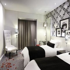 Protea Hotel Fire & Ice by Marriott JHB Melrose Arch in Johannesburg, South Africa from 159$, photos, reviews - zenhotels.com guestroom