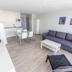 Отель Palmeras 2.2/2.5 Испания, Курорт Росес - отзывы, цены и фото номеров - забронировать отель Palmeras 2.2/2.5 онлайн комната для гостей фото 3