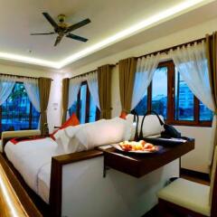 Azumi Villa Hotel в номере
