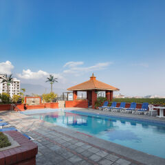 Отель Radisson Hotel Kathmandu Непал, Катманду - отзывы, цены и фото номеров - забронировать отель Radisson Hotel Kathmandu онлайн с домашними животными