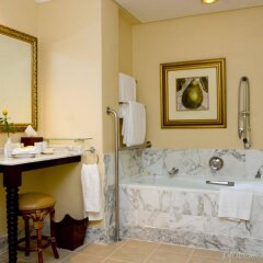 The Table Bay Hotel in Cape Town, South Africa from 367$, photos, reviews - zenhotels.com bathroom