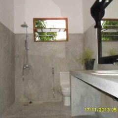 Отель Srimalis Residence Унаватуна ванная