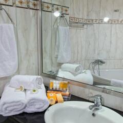 Отель Royal Hotel Греция, Ферми - 1 отзыв об отеле, цены и фото номеров - забронировать отель Royal Hotel онлайн ванная