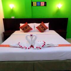 Отель Thana Patong Guesthouse комната для гостей фото 4
