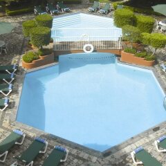 Отель Fiesta Inn Airport Мехико с домашними животными