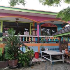 Отель Nong Amm Homestay гостиничный бар