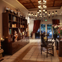 Отель Hôtel Saint Amour La Tartane интерьер отеля