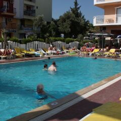 Mutlu Apart Otel Турция, Дидим - отзывы, цены и фото номеров - забронировать отель Mutlu Apart Otel онлайн бассейн фото 2