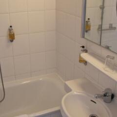 Berlin Plaza Hotel am Kurfurstendamm ванная