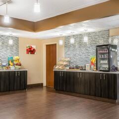 Отель Quality Inn & Suites Mall of America - MSP Airport США, Блумингтон - отзывы, цены и фото номеров - забронировать отель Quality Inn & Suites Mall of America - MSP Airport онлайн питание фото 2